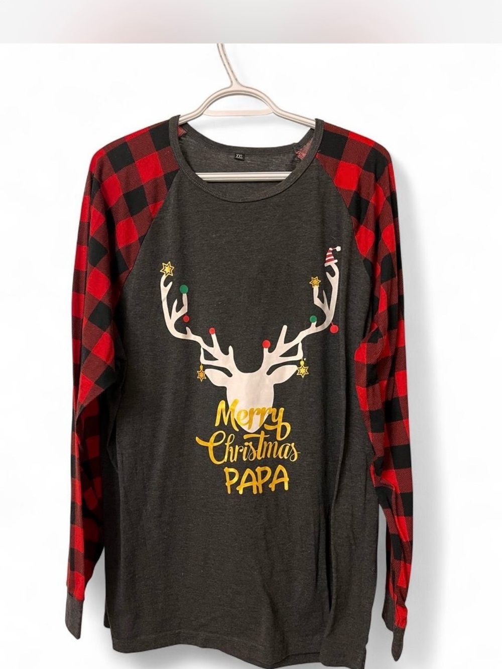 Merry Christmas Papa Reindeer Long-Sleeve Top - Gray with Red Plaid Sleeves